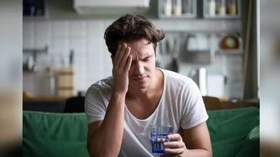 酒问｜宿醉后，第二天怎么做才能缓解不适感？怎么解酒最快最有效？