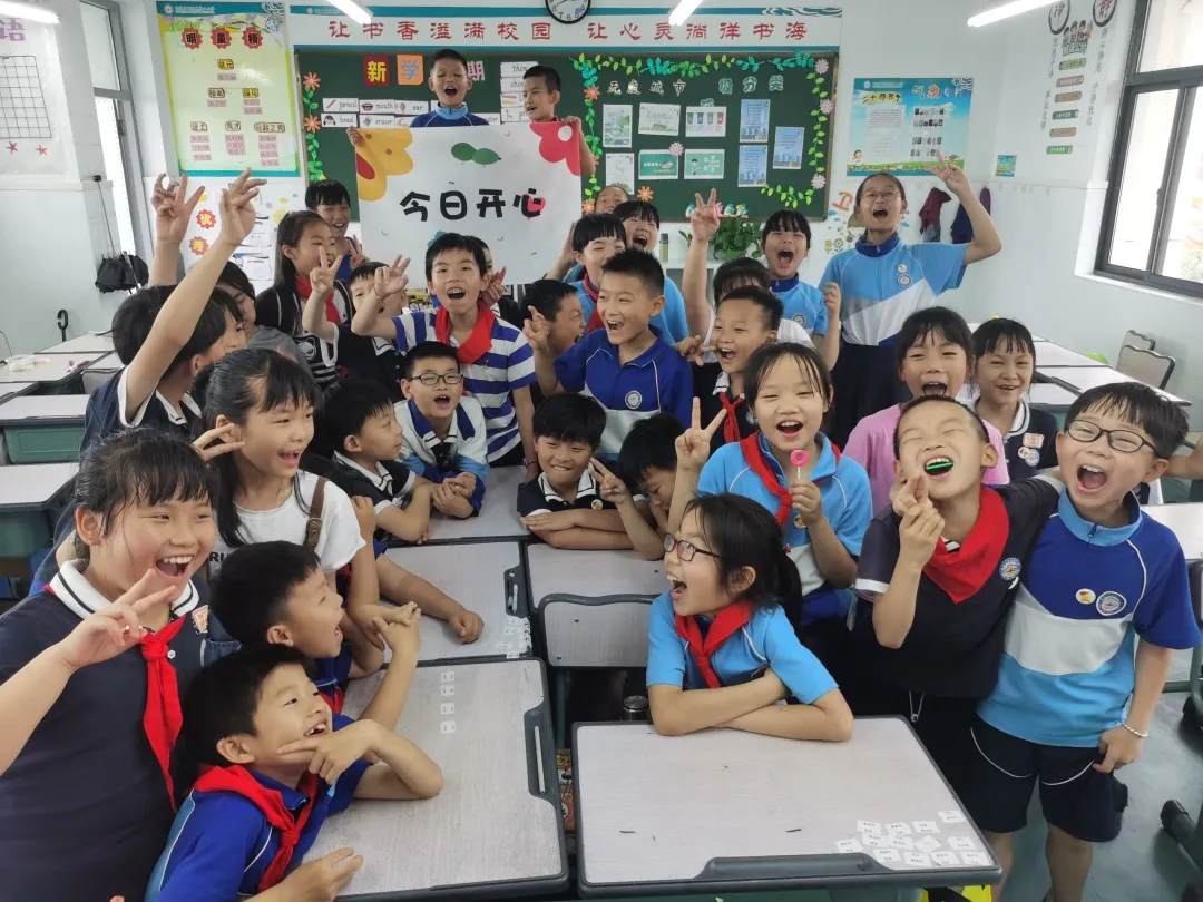 童心向党 礼赞百年｜六一，我们入队啦