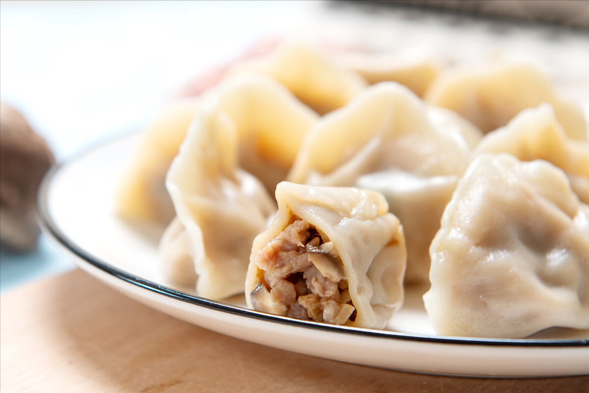 如何调羊肉馅好吃（做羊肉馅饺子记住这2点鲜嫩多汁）