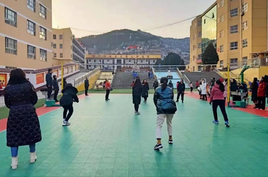 树魂立根 务实前行 延川县城关小学2020——2021学年度第一学期工作总结