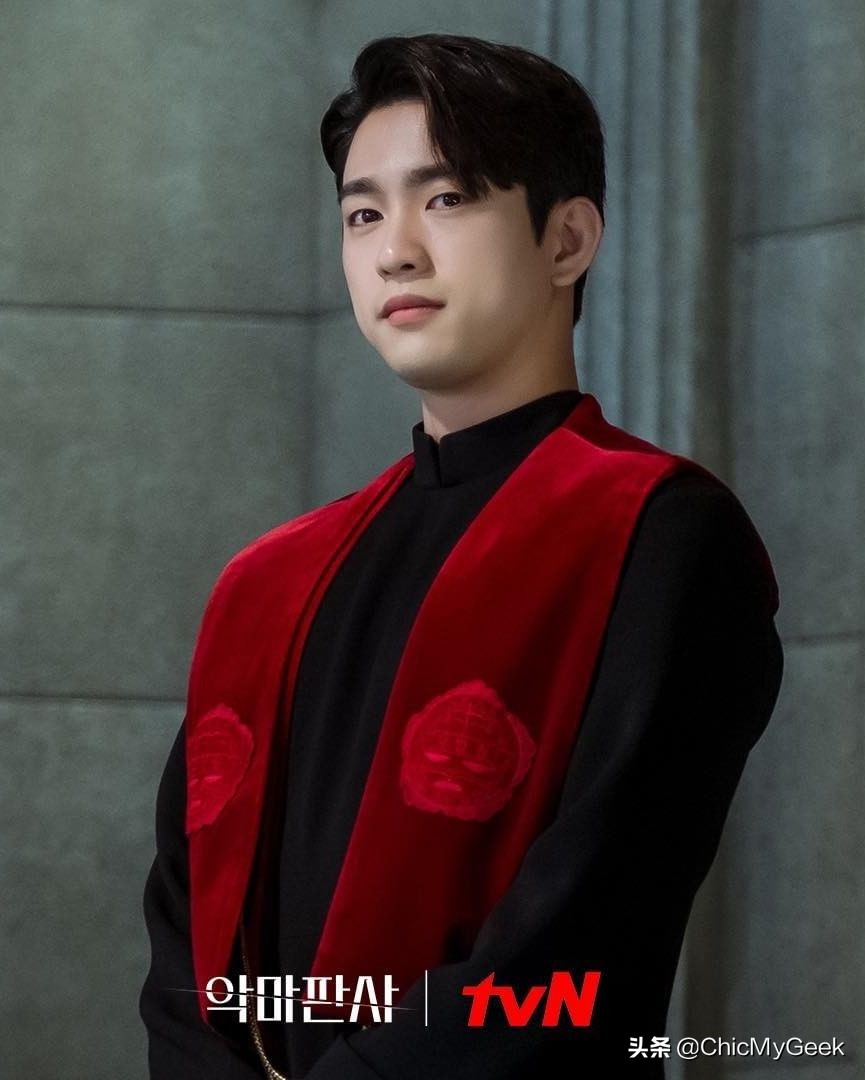 《恶魔法官》池晟大露冰块腹肌！7位律师韩剧男主好身材藏不住