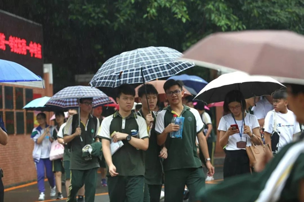 为什么现在的高考越来越难？教授指出关键：“命题方式”影响成绩