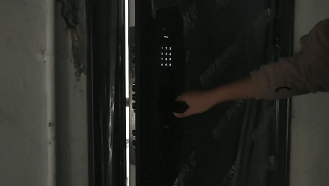 丢掉钥匙，解锁7大开锁方式！荣耀VOC智能门锁X6智能门锁测评
