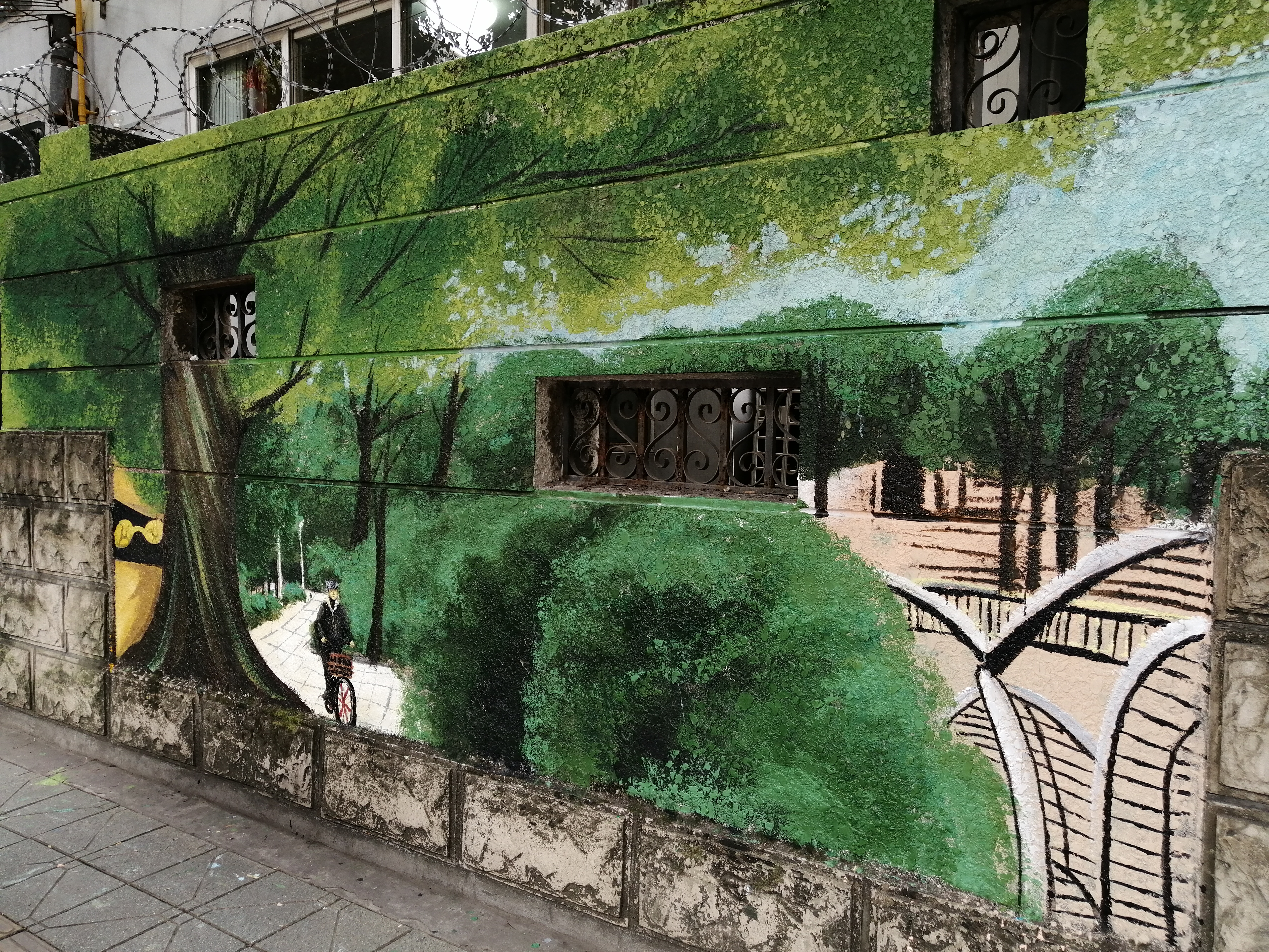 “芳草八景” 彩绘墙亮相成都街头！在这里，探寻属于高新的“独家记忆”