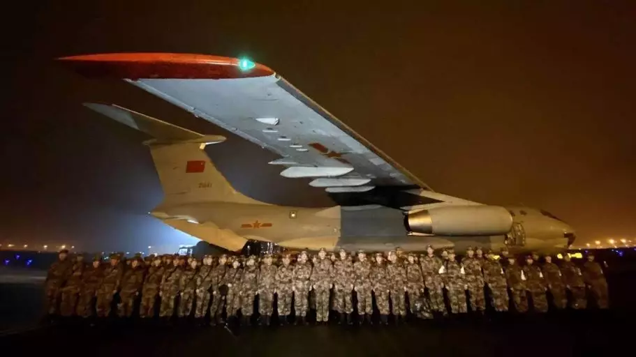 疫情面前，四川护理职业学院毕业生最美逆行引人民日报关注