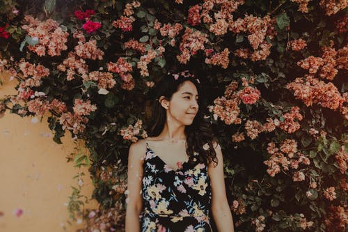 一个结婚十年的女人的清醒：我是个从不指望婆婆的人，也不抱怨