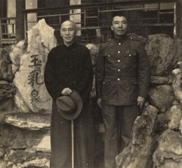 济南战役，毛主席任许世友为攻城总指挥，主席：此战若败自降三级