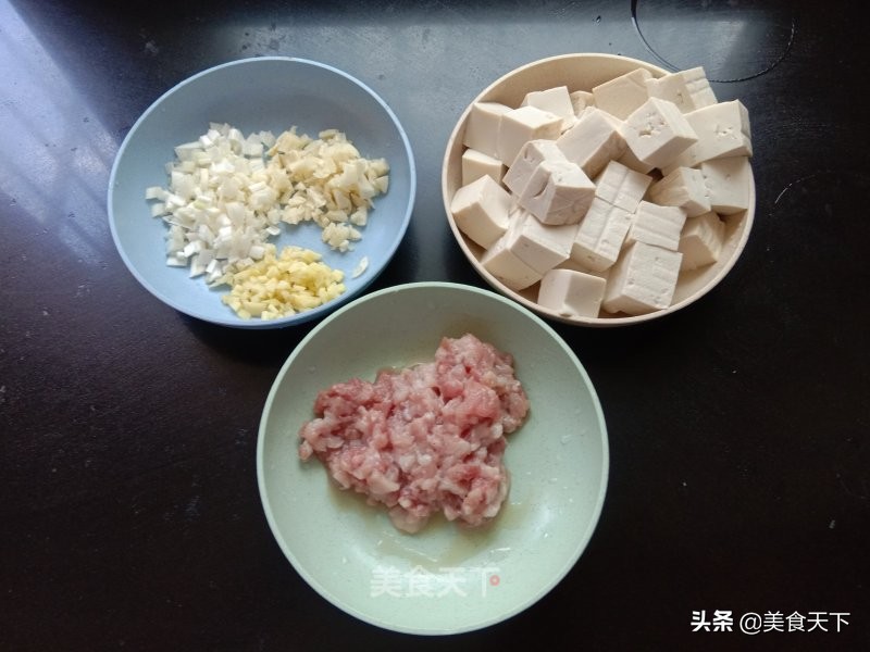 郫县豆瓣酱能做什么菜（豆瓣酱轻松搞定百款家常下饭菜）