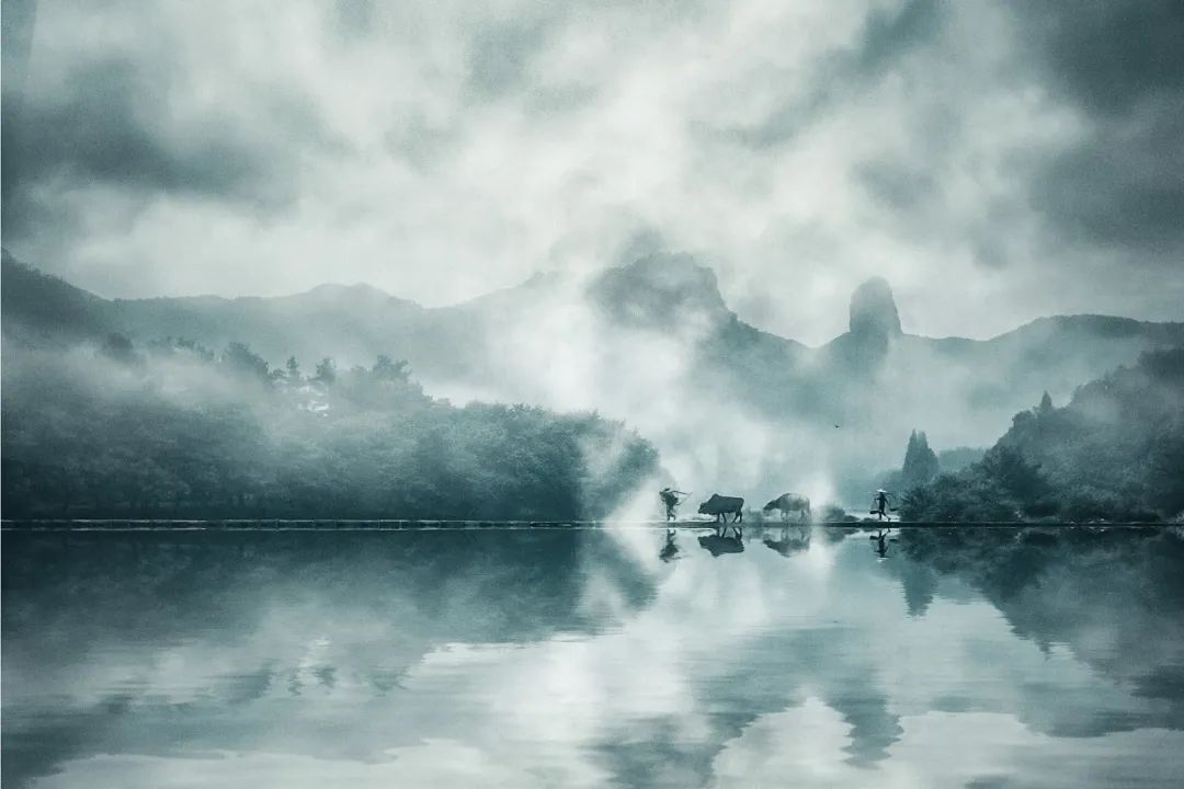 100句人生诗词，繁华过处皆云烟，淡淡人生静静过-第4张图片-非凡网