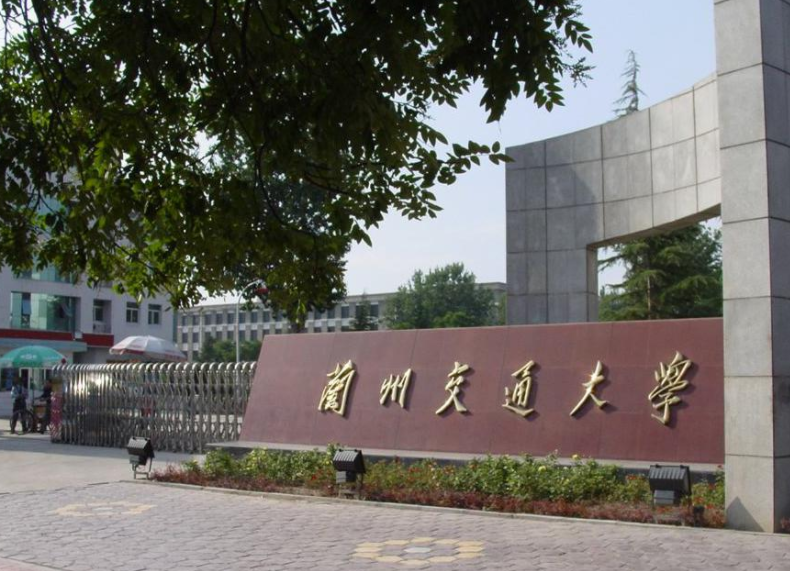 4所二本院校喜升一本，分数线几乎没变化，想捡漏的学生抓住机会