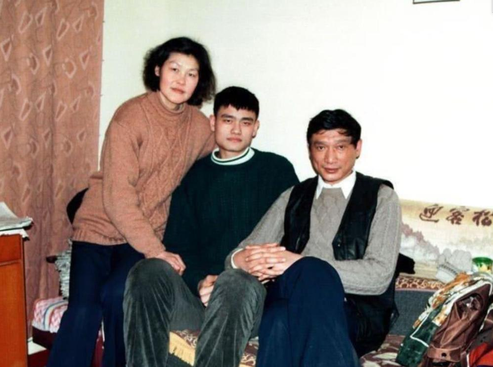 初中生“标准身高表”新鲜出炉，这个高度算合格，你达到了吗