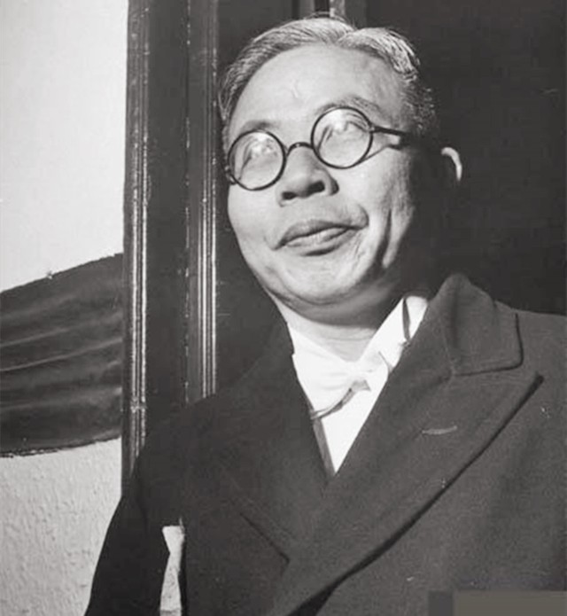 武汉大学首任校长晚年：随蒋去往台湾，退休后常叹气落泪