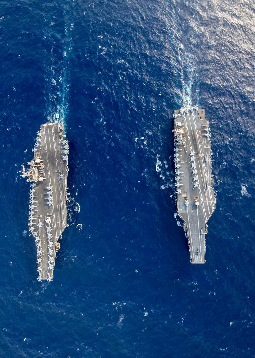 美军核航母对比:排水量同为10万吨,福特级比尼米兹级强在哪?