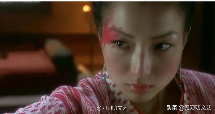 赵今麦扮丑太敷衍？对比杨幂热巴丑女造型，不是越丑演技就越好