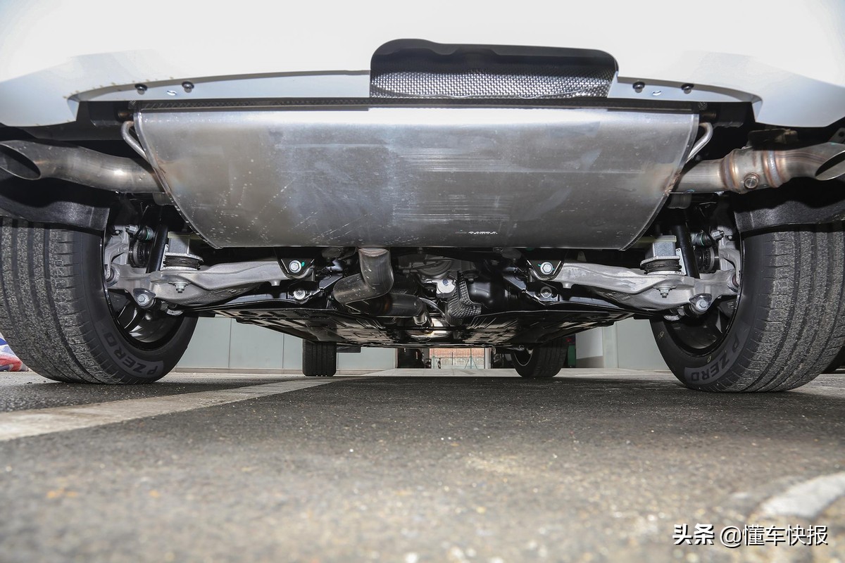 短兵相接，各有所长：凯迪拉克XT5、沃尔沃XC60如何选