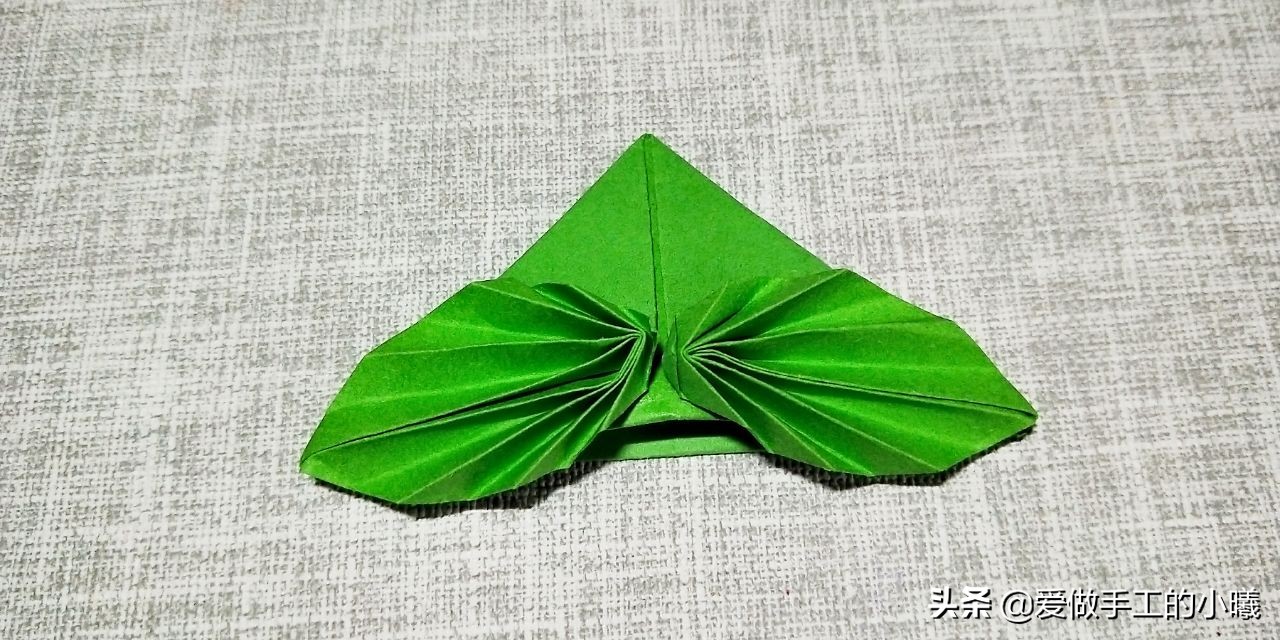 小清新树叶书签折纸，世界读书日专属教程，送给爱阅读的你