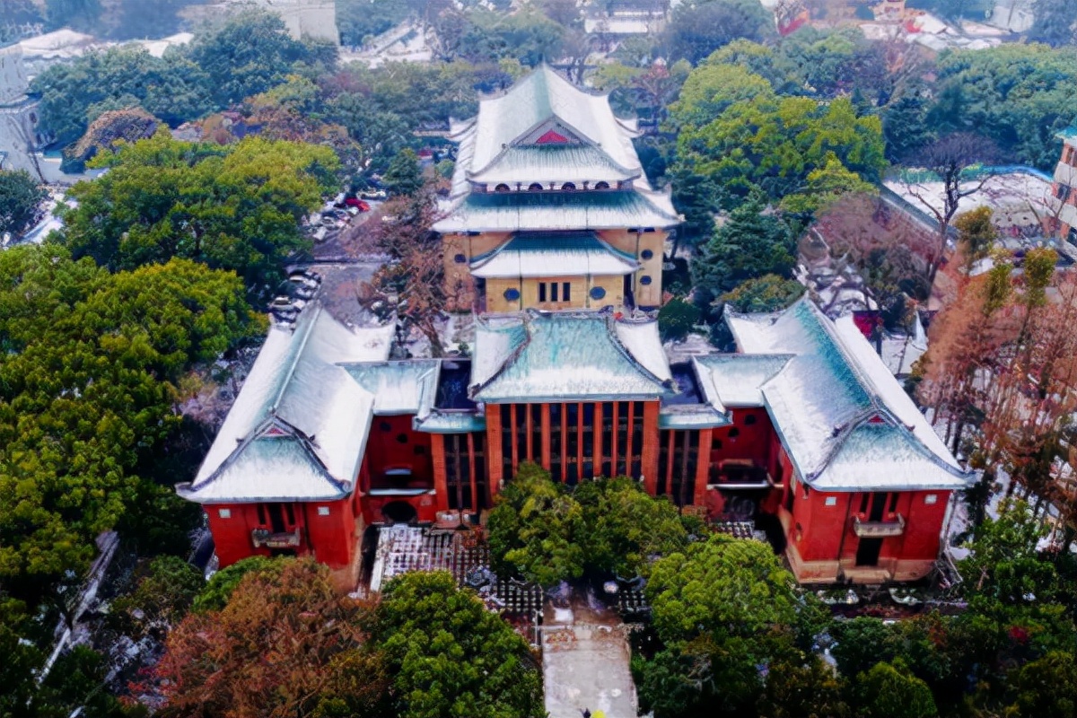 双一流高校名单即将出炉，这几所大学很有希望，湖南大学或将晋级