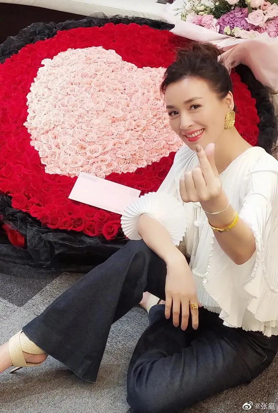 长了一张风情的脸，情史却干净如纸的10位女星，个个旺夫命