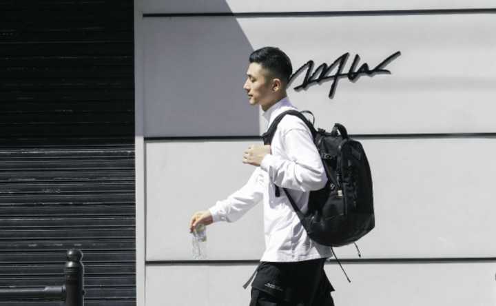 有哪些適合年輕人穿的男裝服裝品牌？