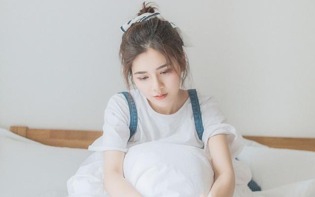 “你和那老女人好好过，我退出”这才是对丈夫婚内出轨最好的报复