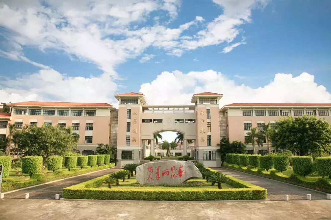 高考全省前50学霸：广州21席，深圳15席，珠海一中全省第一