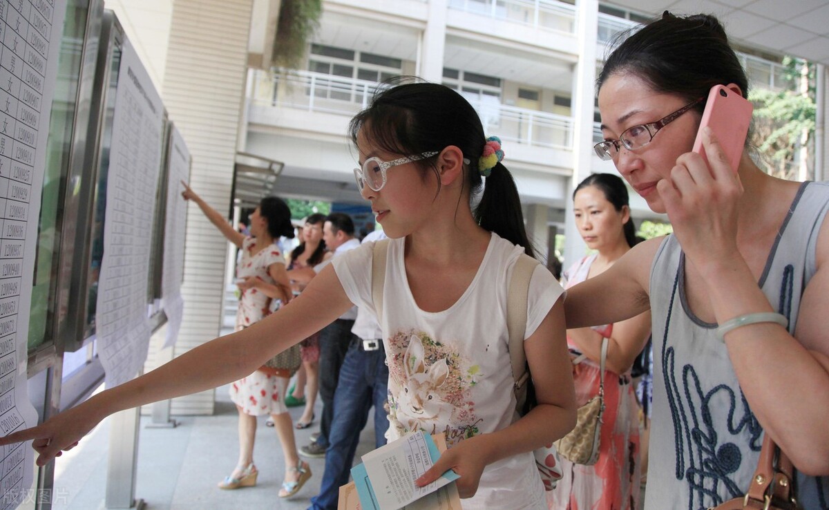 孩子上小学选择公办还是民办学校，你有答案了吗？