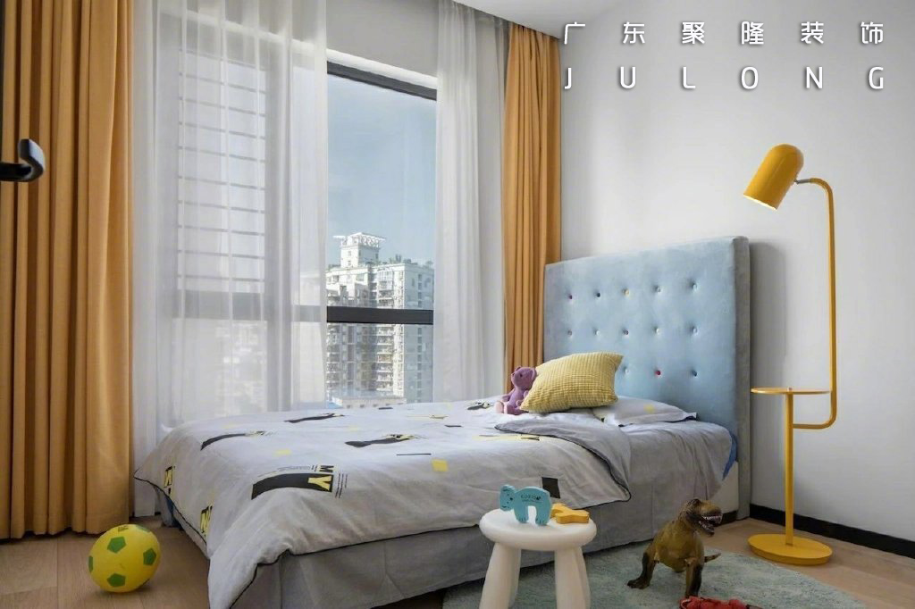 东莞装修聚隆装饰165㎡简约现代风四居室，窗明几净的舒适空间
