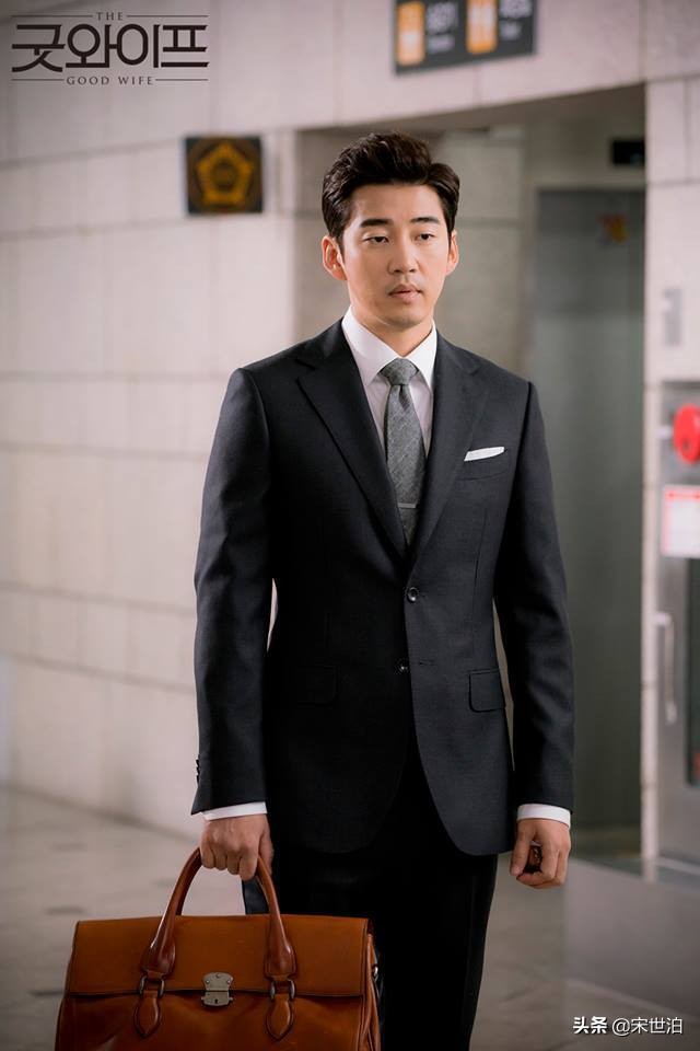 中国律师怎么穿？国情不同、分寸有异，照搬律政剧，小心丢业务