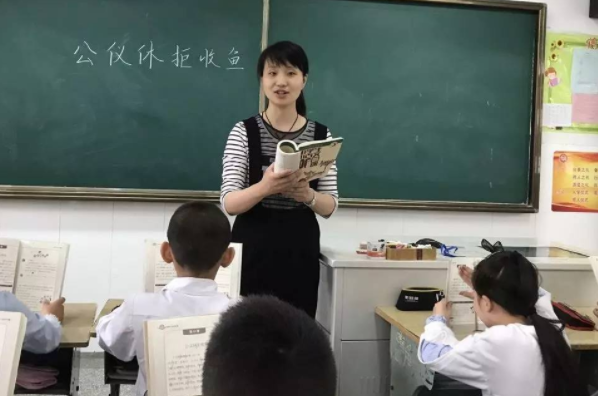 我国师范类大学实力排名更新，东北师范跌出前五，湖师大成功逆袭