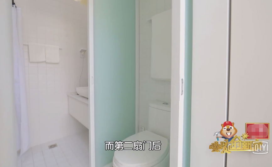 2女1男蜗居20㎡，夜里动静太大，阁楼震不停，纸巾堆成山