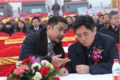 炒房的后果：曾经的江西首富，如今躲债香港，父亲葬礼都不敢去