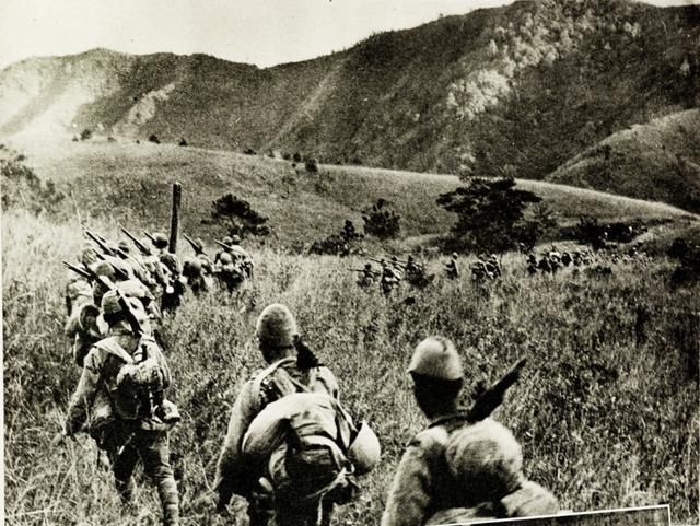 日本人最害怕的中国将军(日军坦言最害怕的两个中国师，人人都敢拼刺刀，拿手榴弹刚坦克？)