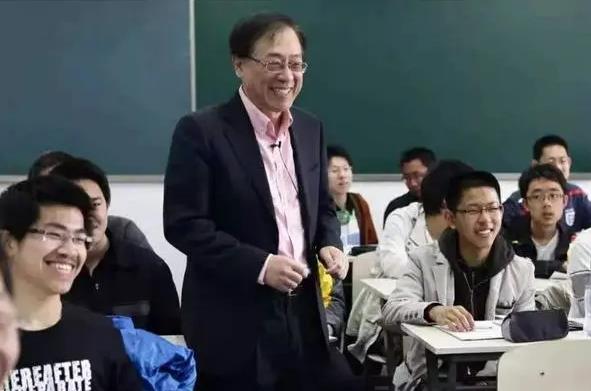 清华大学的“专科”学历很尴尬，含金量不低于985，结果拿不出手