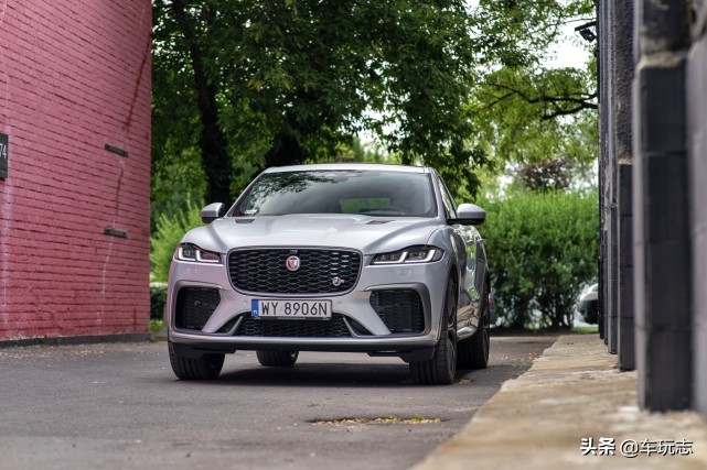 试驾全新捷豹F-Pace SVR高性能版：为何不直接换路虎揽胜？