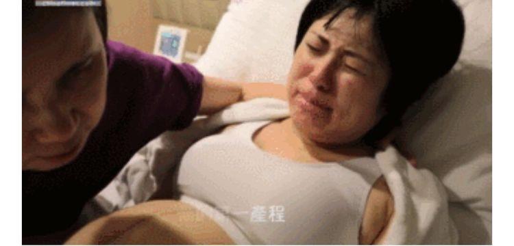 怀孕生子不只妈妈在付出，胎宝也很努力，看完分娩过程你也会感动