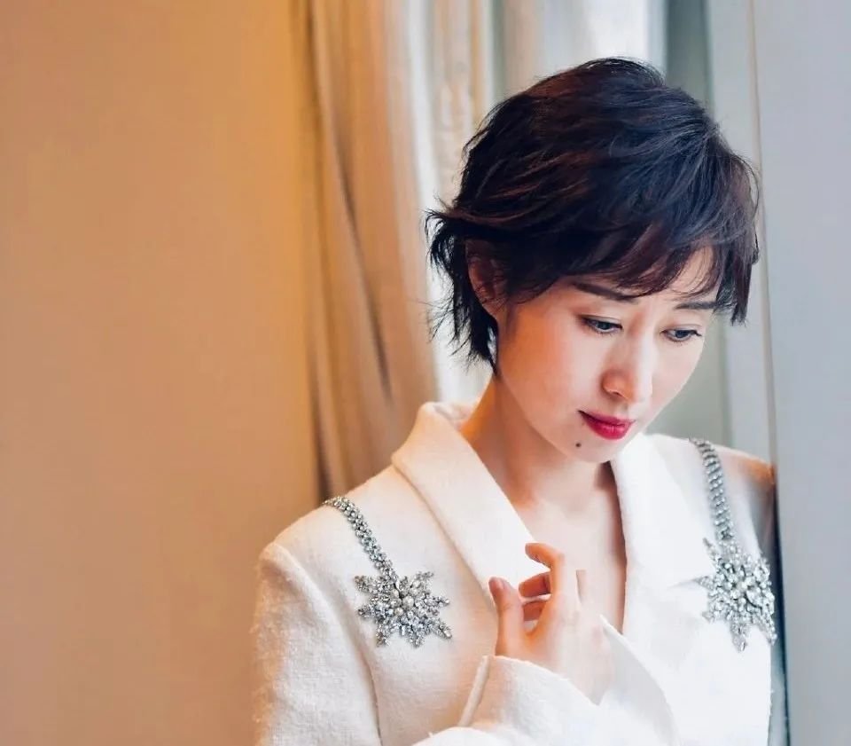 谁说山东只出帅哥？这19位鲁籍美女个个闭月羞花，可惜两位已去世