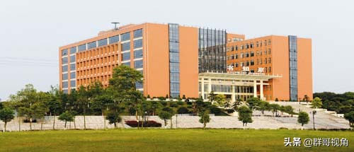 湖南建有大学的2个县