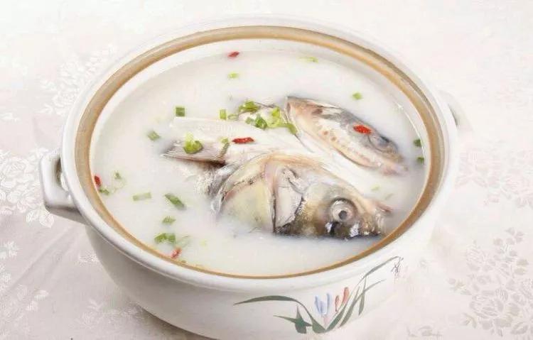 头痛反复难忍？自己动动手，3个妙招有效缓解