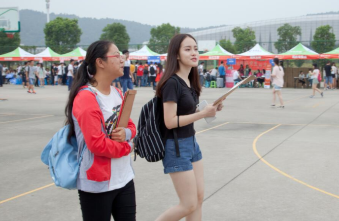 多所大学发布通知，新生入学有新要求，不按要求准备可能会被退学