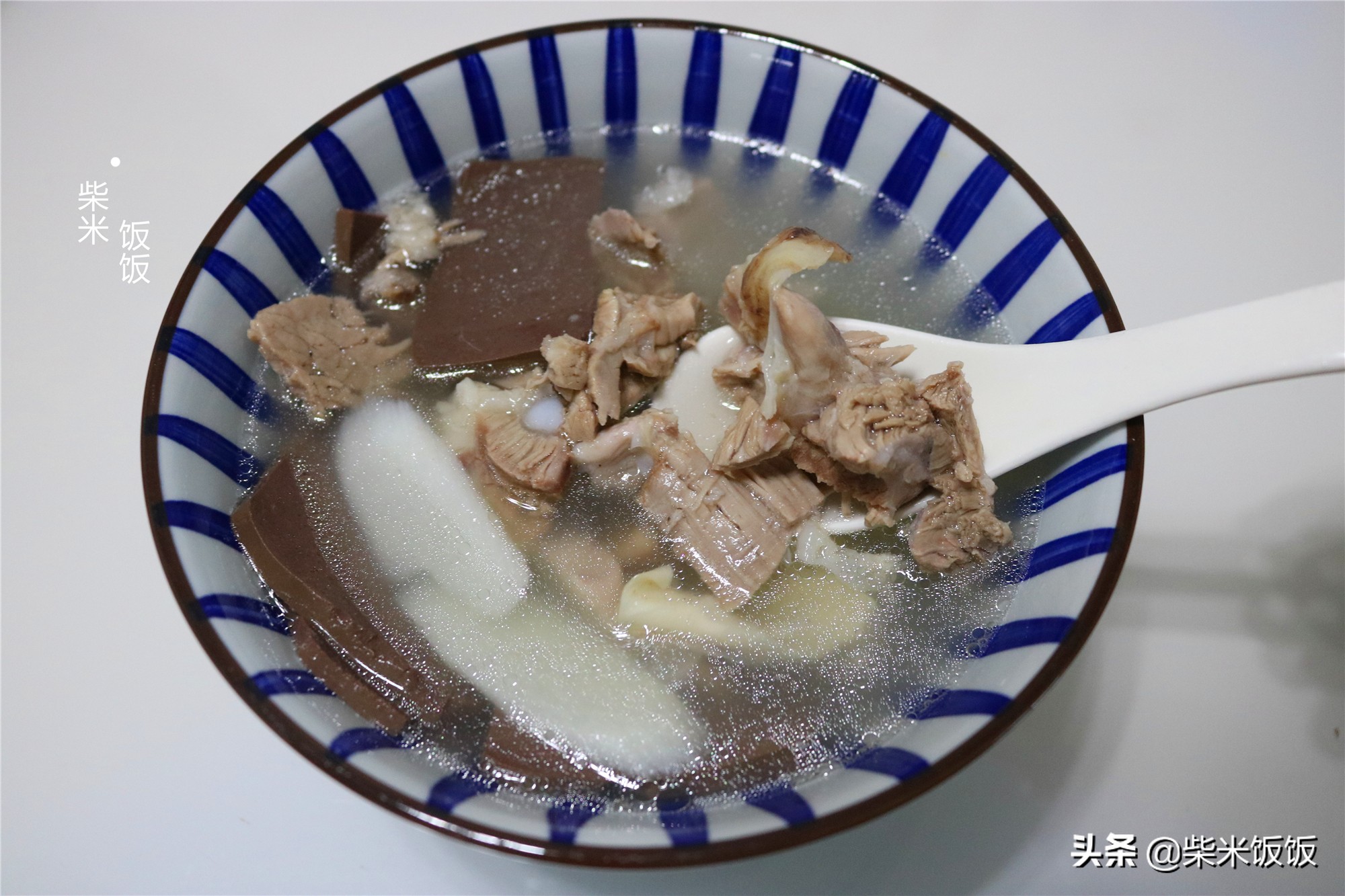 羊肉湯的做法,羊肉湯的做法 最正宗的做法視頻