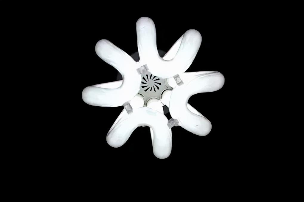 白光LED用高效荧光粉的制备(白光LED荧光粉)