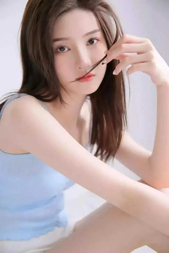 30张美女写真照，诠释了30种不同类型的美