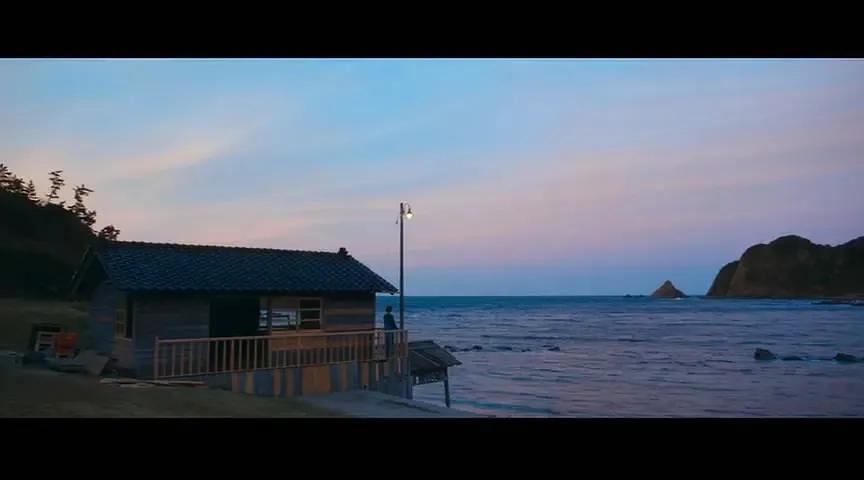 日本电影《宁静咖啡馆之歌》: 海边的治愈咖啡屋