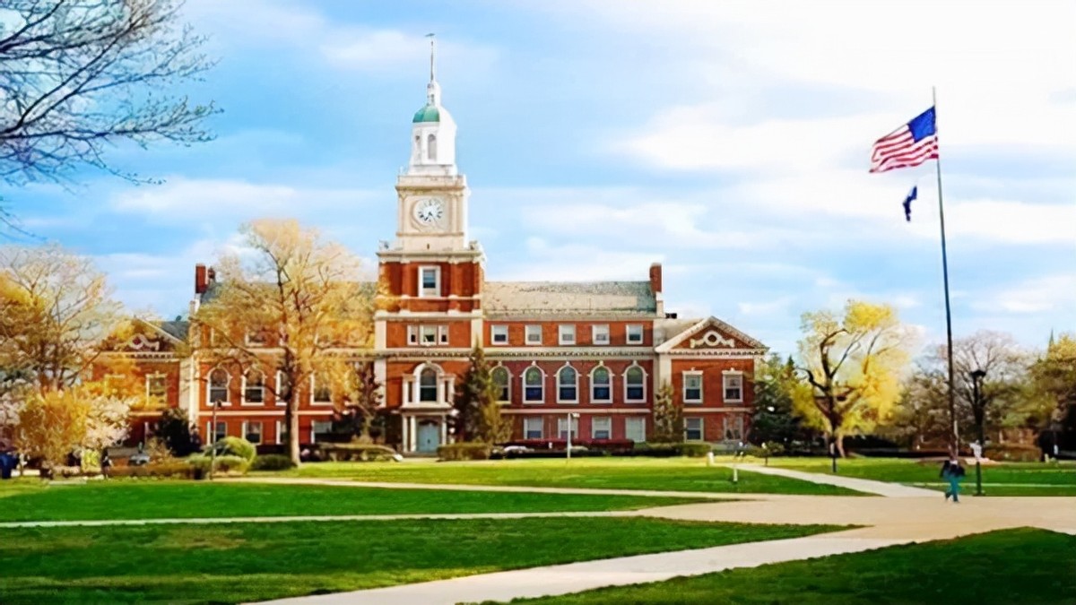 王耀武的后代过得怎么样？女儿生下“五朵金花”