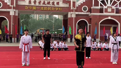 「超燃」洛阳东外第十届运动会开幕式集锦