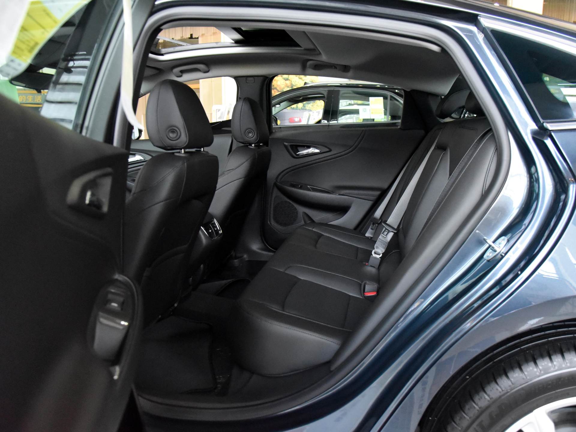 极低价合资b级,四缸自动挡大空间6.4l油,带你看雪佛兰迈锐宝xl