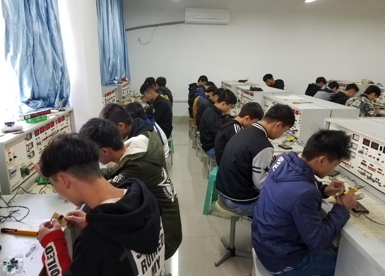 我国理工大学“排行榜”，榜首名副其实，北京理工大学跌出前五