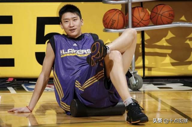 孙悦NBA所有数据(孙悦50岁后，能从湖人领多少退休金？生涯仅28分钟，场均才0.6分)