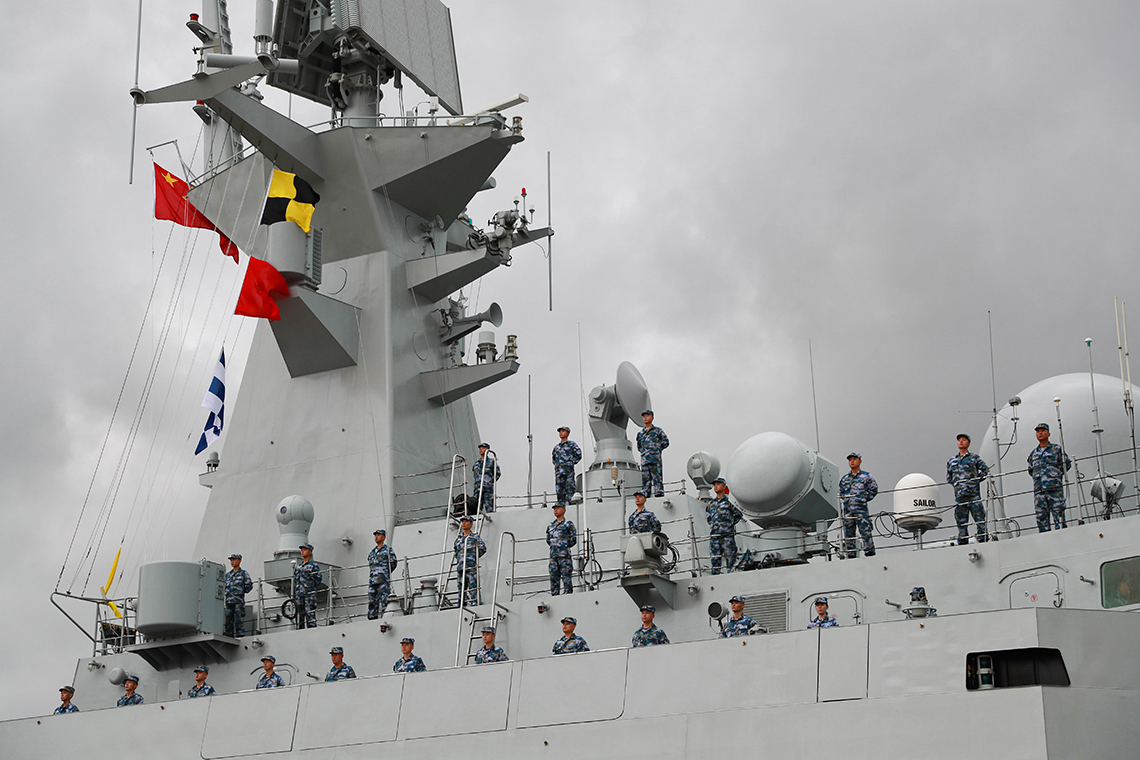 4,海盗多来自索马里地区,也门海军也在积极打击海盗,因为他们