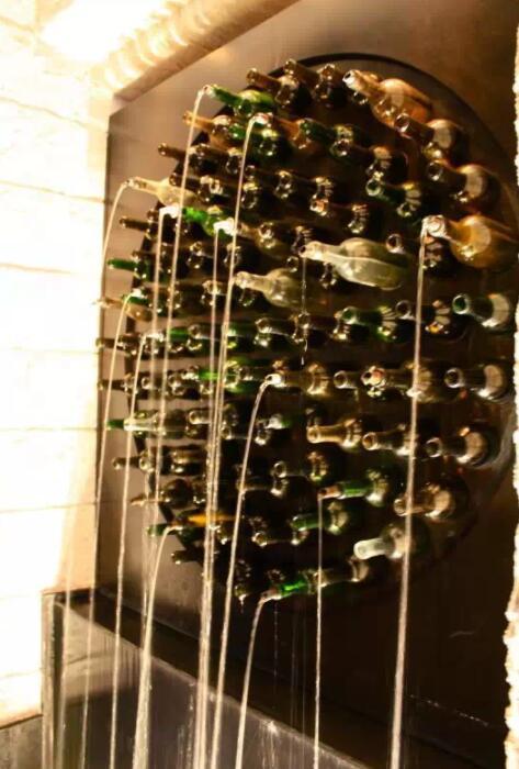 喝完的啤酒瓶只能扔？你还可以试试这么做，总比一分钱卖掉好